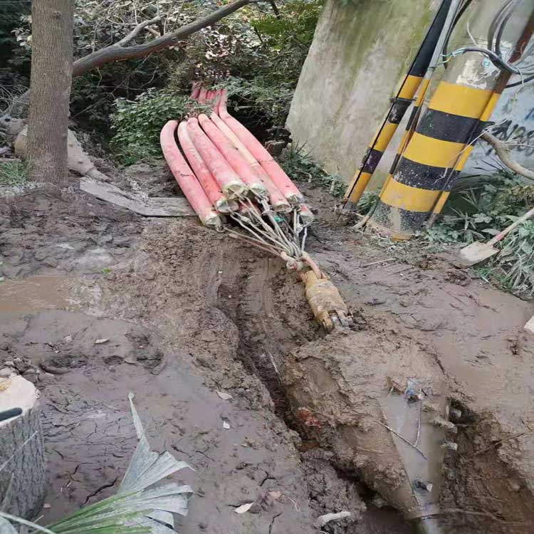 和平冷库拖拉管